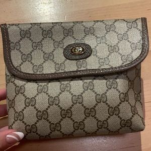 Vintage Gucci clutch - GG monogram
